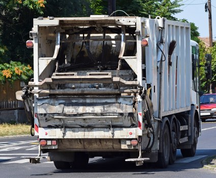 Operatives wearing PPE while handling segregated commercial waste